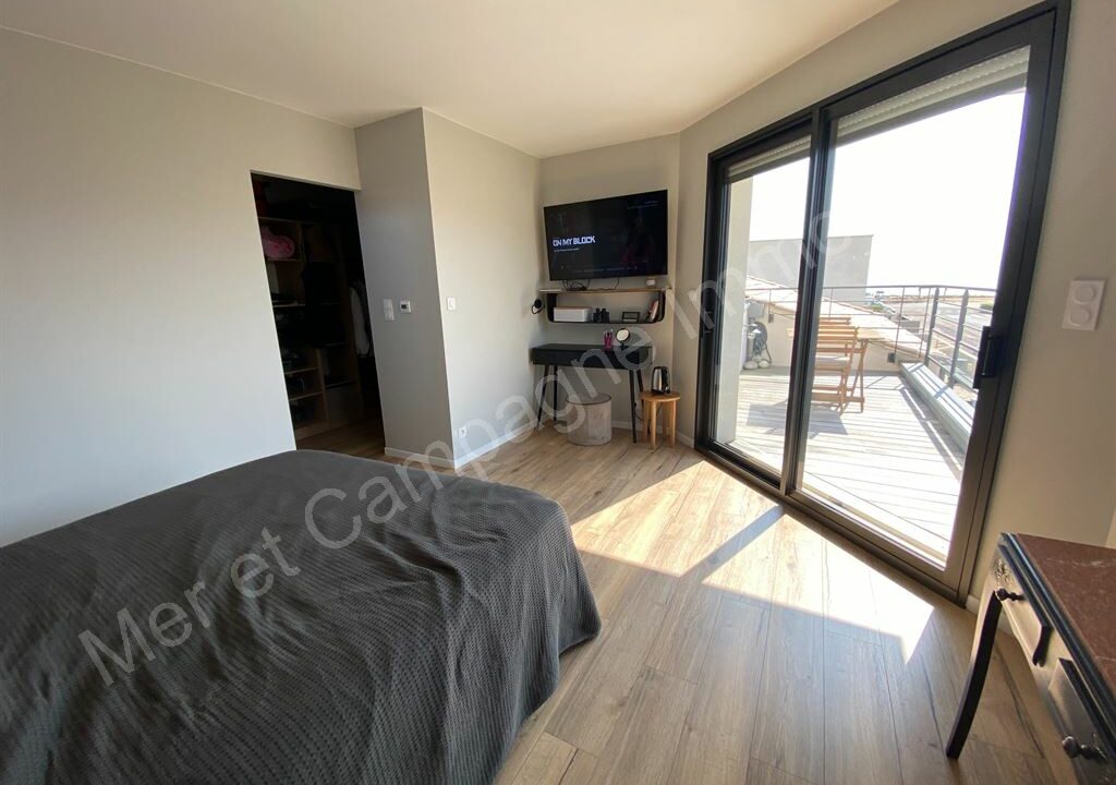 ND1-1013_QzFNmE6Wd-PA-6zqNPjwaA