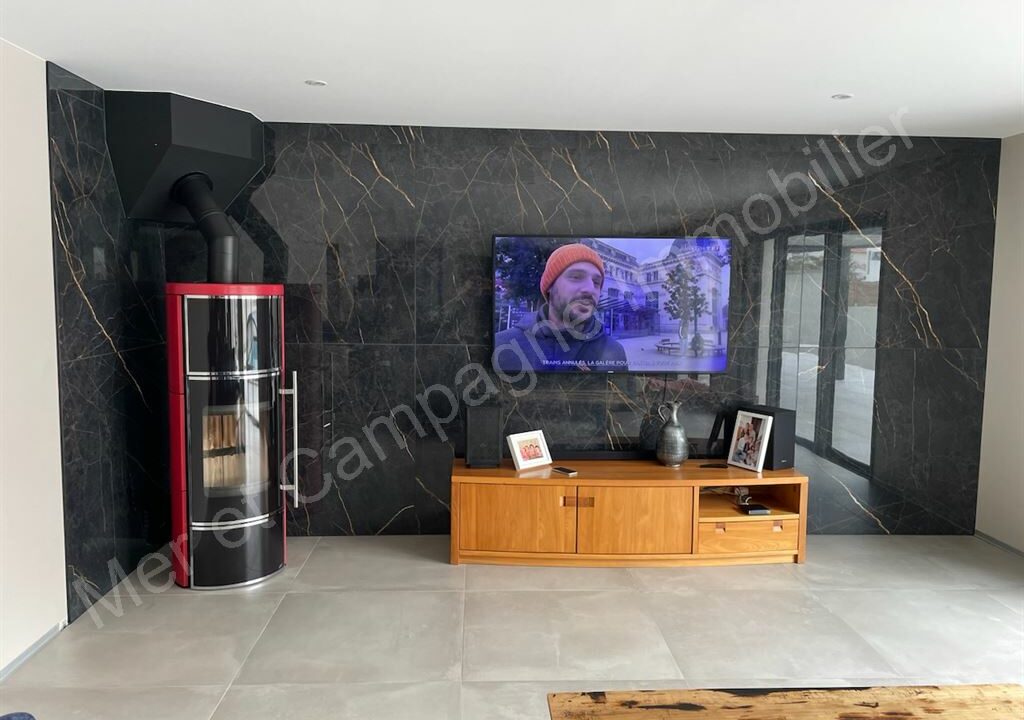 ND1-1013_v-LpFrhPkqZp4FZVWxmX1A