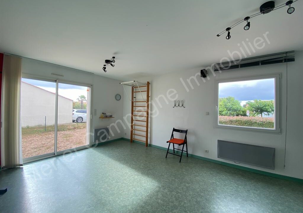 ND1-1147_Q56BeAN55qP38ilFjrtFLQ