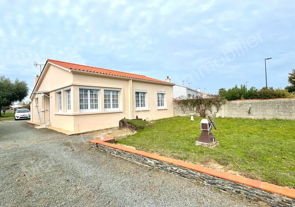 ND1-1169_lKjhIQ_fn8pHAkq11-T8Zg