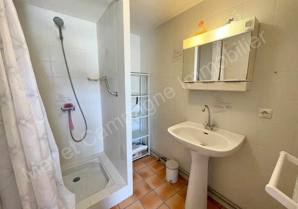 ND1-1172_rsrfrhJibCMhS25mR3wfvg