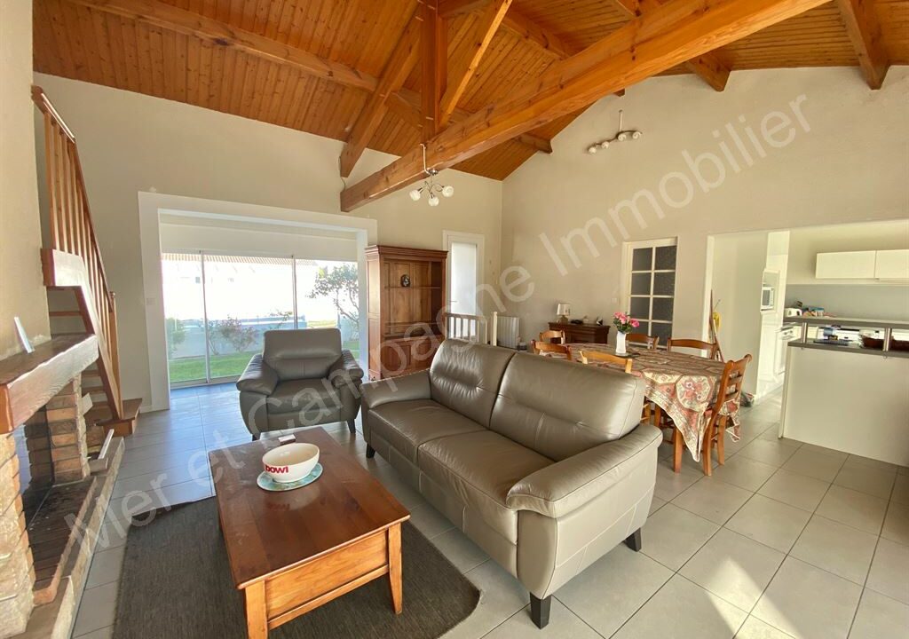 ND1-1175_l8u0m_BfcBC_sFWuj6tWDQ