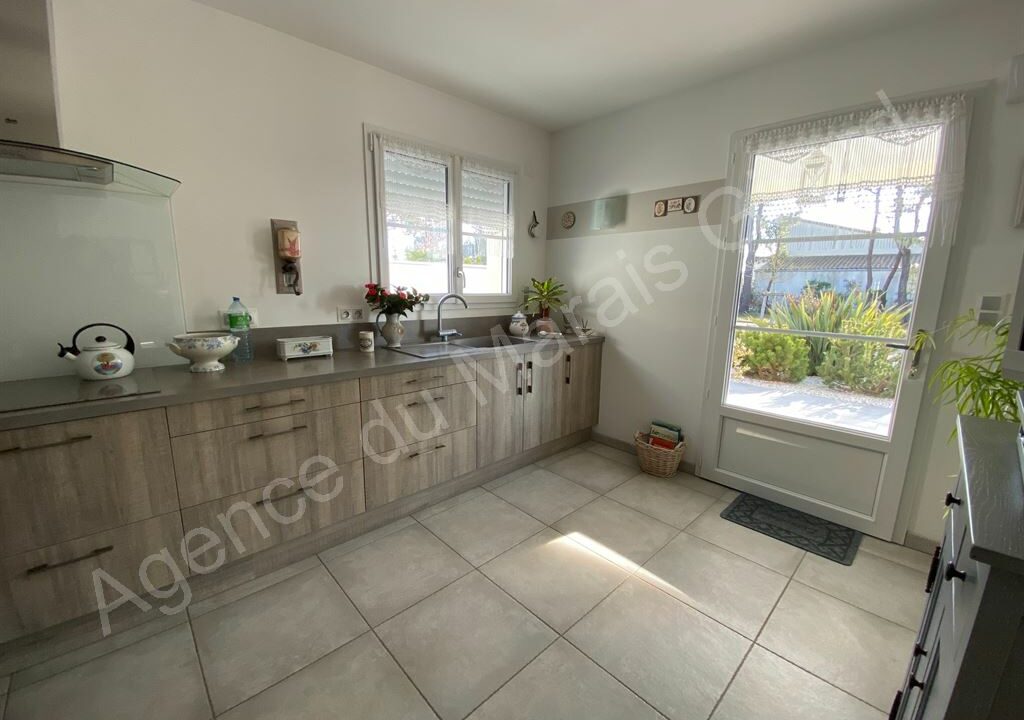 BF1-605_nsr629iFGX_FDmu56z-qVg