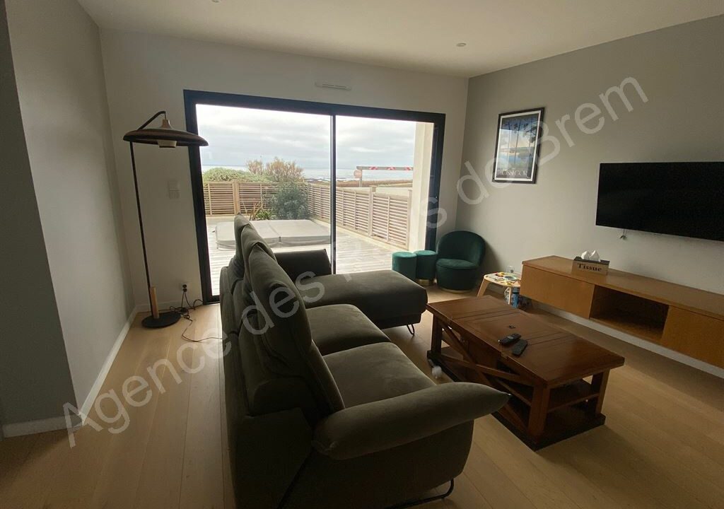 DA1-435_dz29YfCMcC6Bg6gQGpTXZw