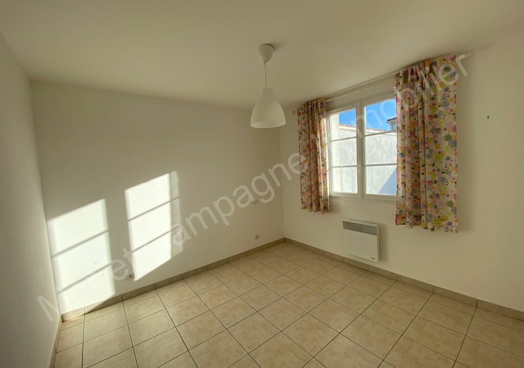 ND1-1129_7LpEb8_RsV6l0T1ORe-2iQ