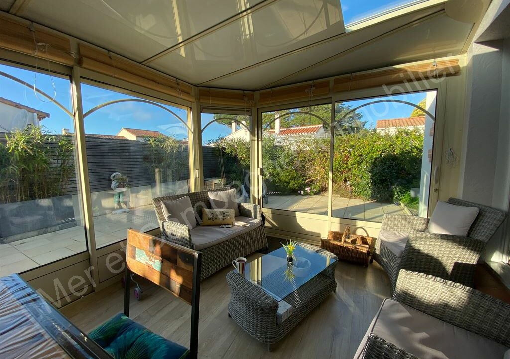 ND1-1184_-4cfAOFHQFeH4HNC4QqdDw