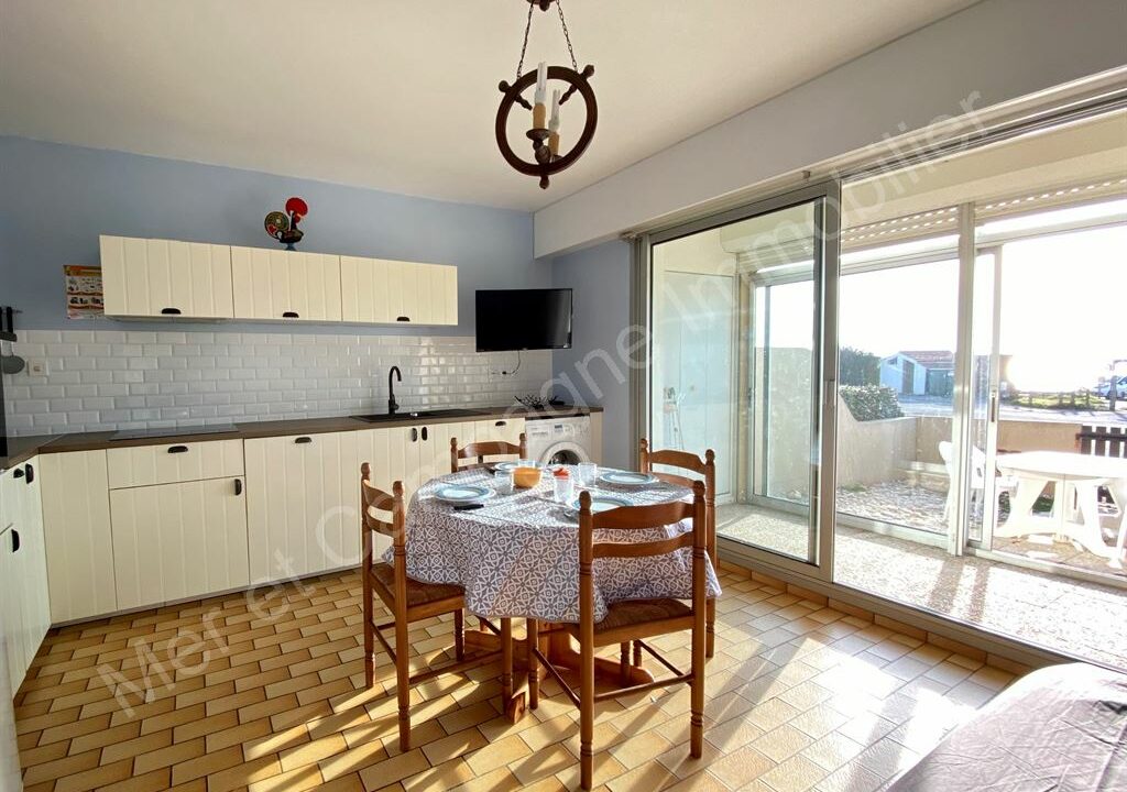 ND1-1189_iUG7UJNHb0VOrkUJQK02vg