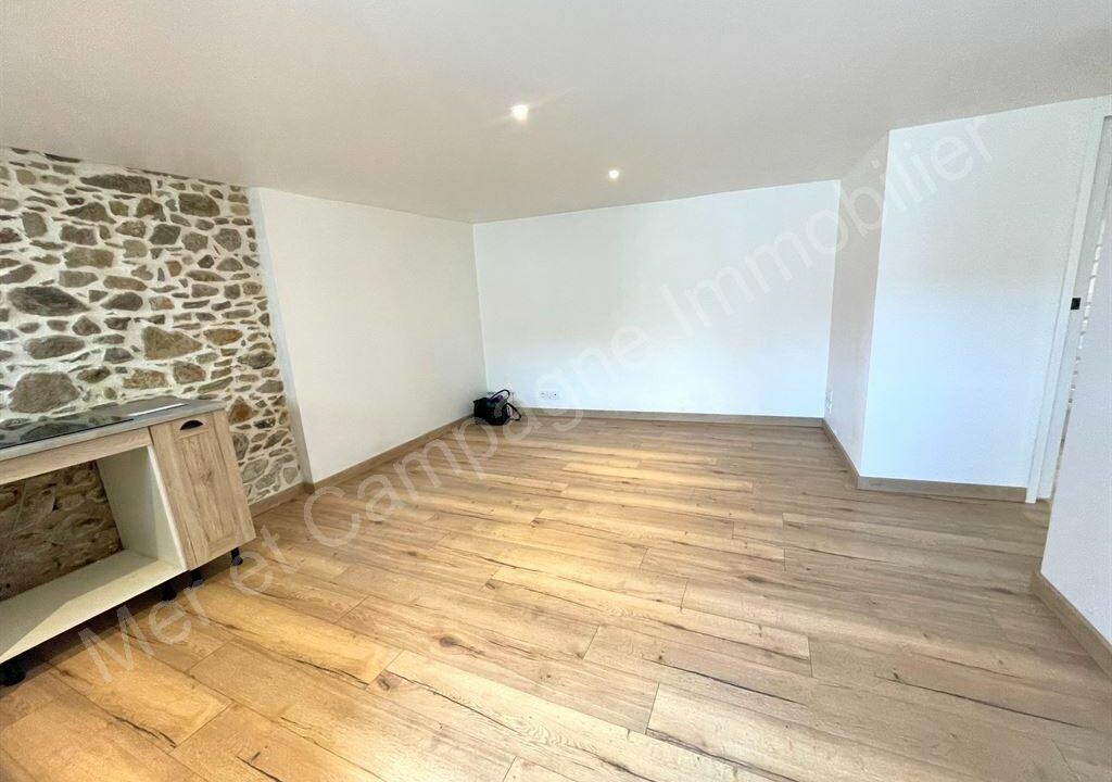 ND1-1190_gM3FBHTx4mrx_trn0HtAcQ