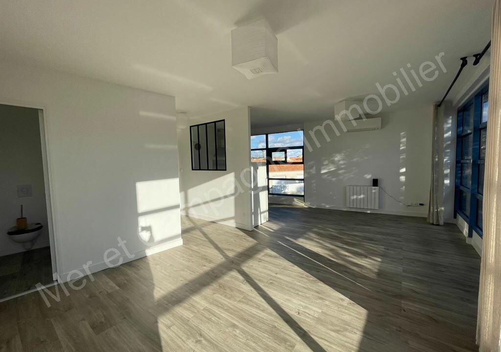 ND1-1195_hqltktkRhfKknze31yH0xA