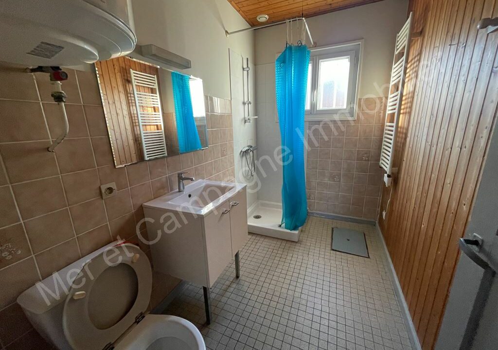 ND1-1196_2Ha6j-Y8TPSFq-pb50ct1w