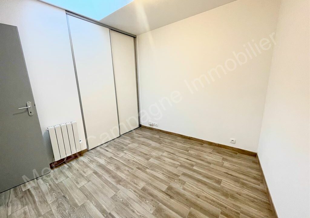 ND1-1210_1qzvZjo_ZtwPZT-wPDu9rA