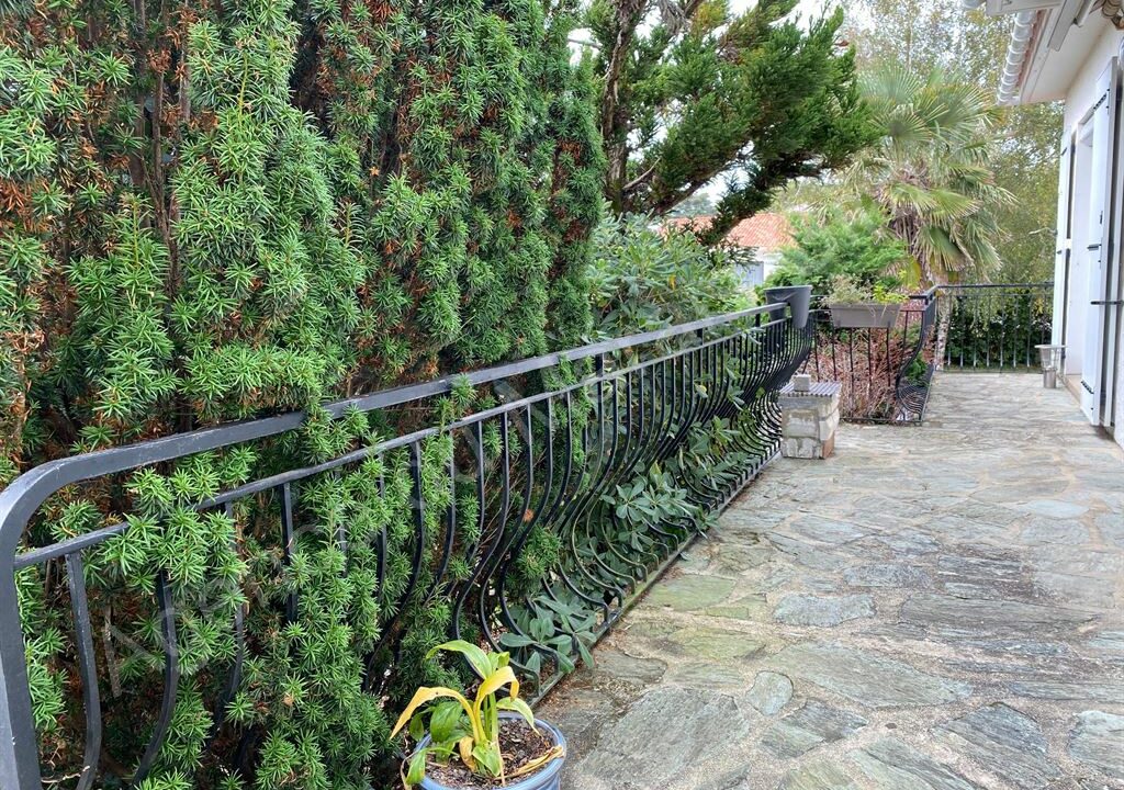 BF1-628_ZCIY-RzIMYcyaewe-HrX9Q