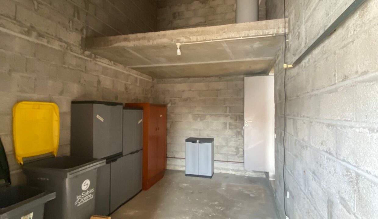 1769761879_VM934_12_original