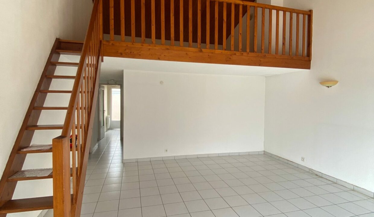 1769761881_VM934_15_original