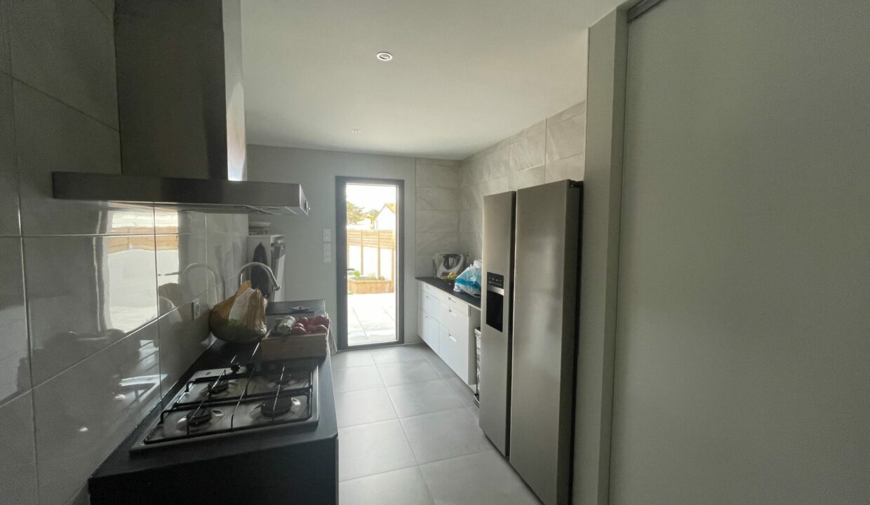 1769766168_VM2532_17_original