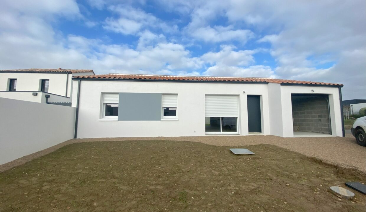 1769766296_LM2606_10_original