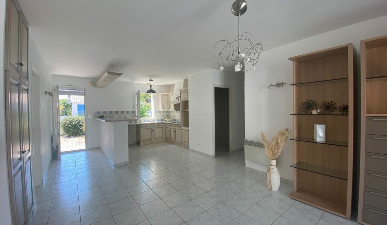 1769766477_VM2674_18_original