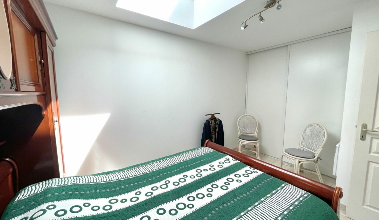 1769766579_VM2718_13_original