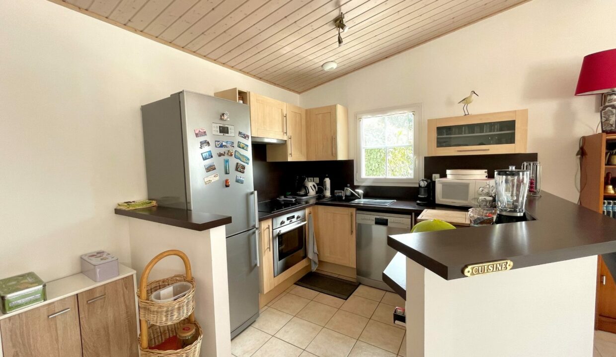 1769766582_VM2718_22_original