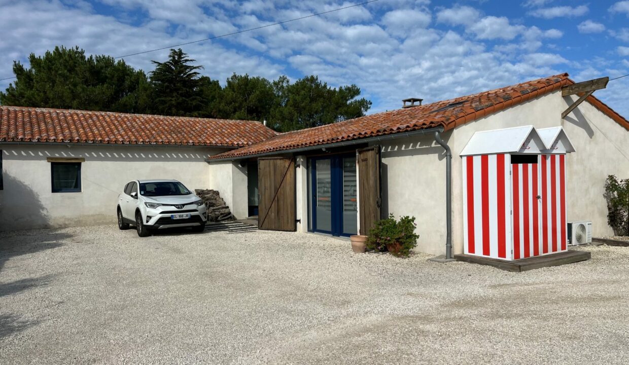 1769766607_VM2728_16_original