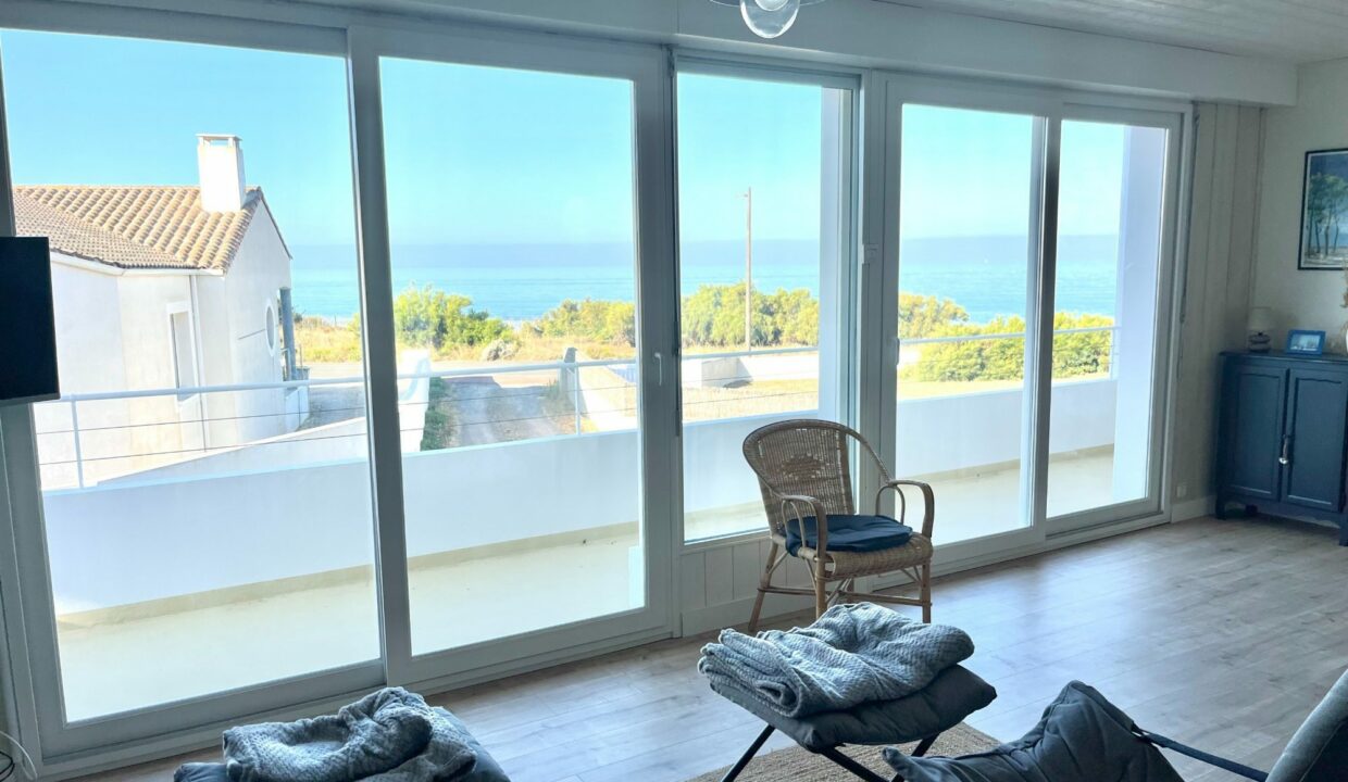 1769766625_VA2204_11_original