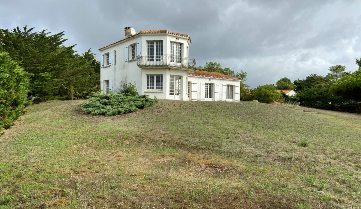 1769766658_VM2748_17_original