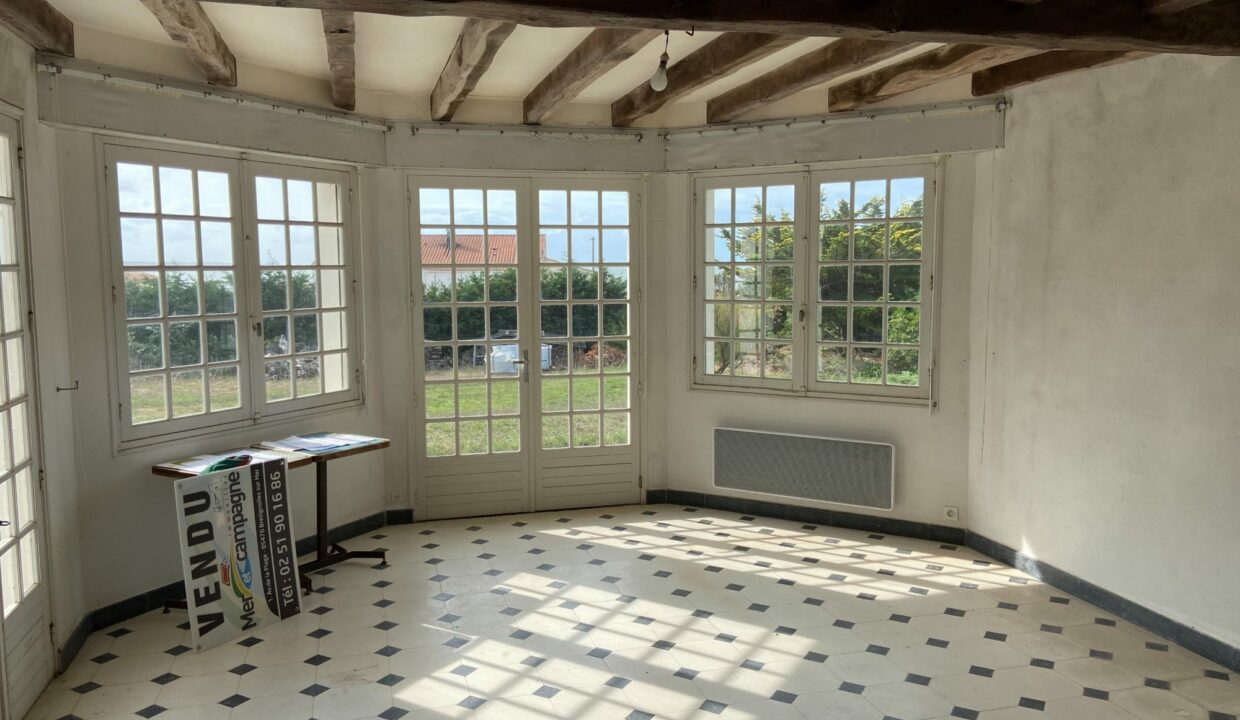 1769766658_VM2748_18_original