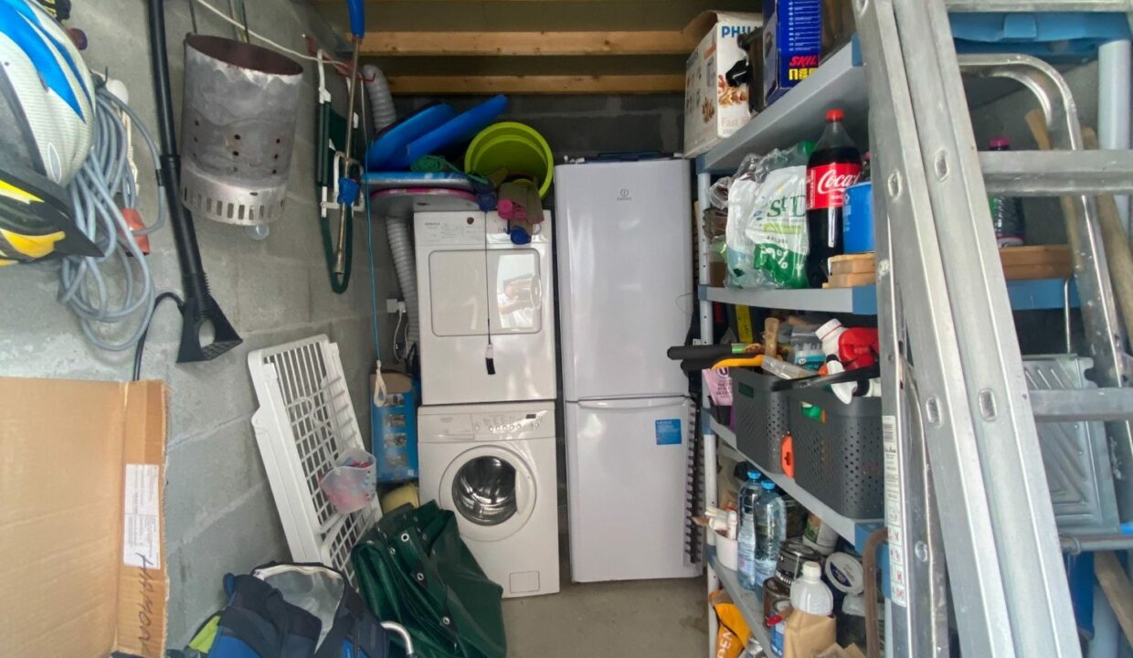 1769766660_VM2750_12_original