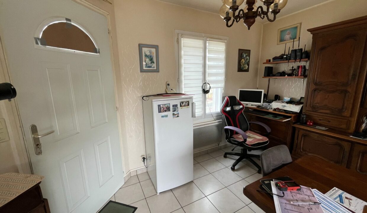 1769766695_VM2766_15_original