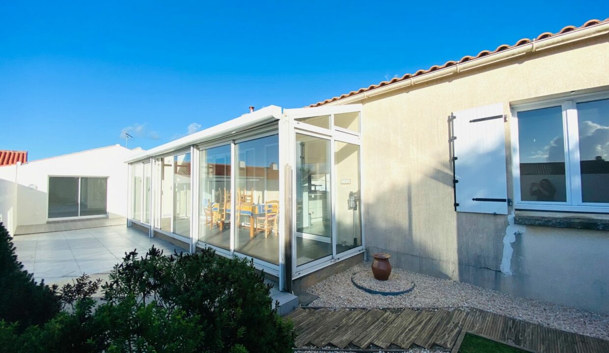 1769766700_VM2768_16_original