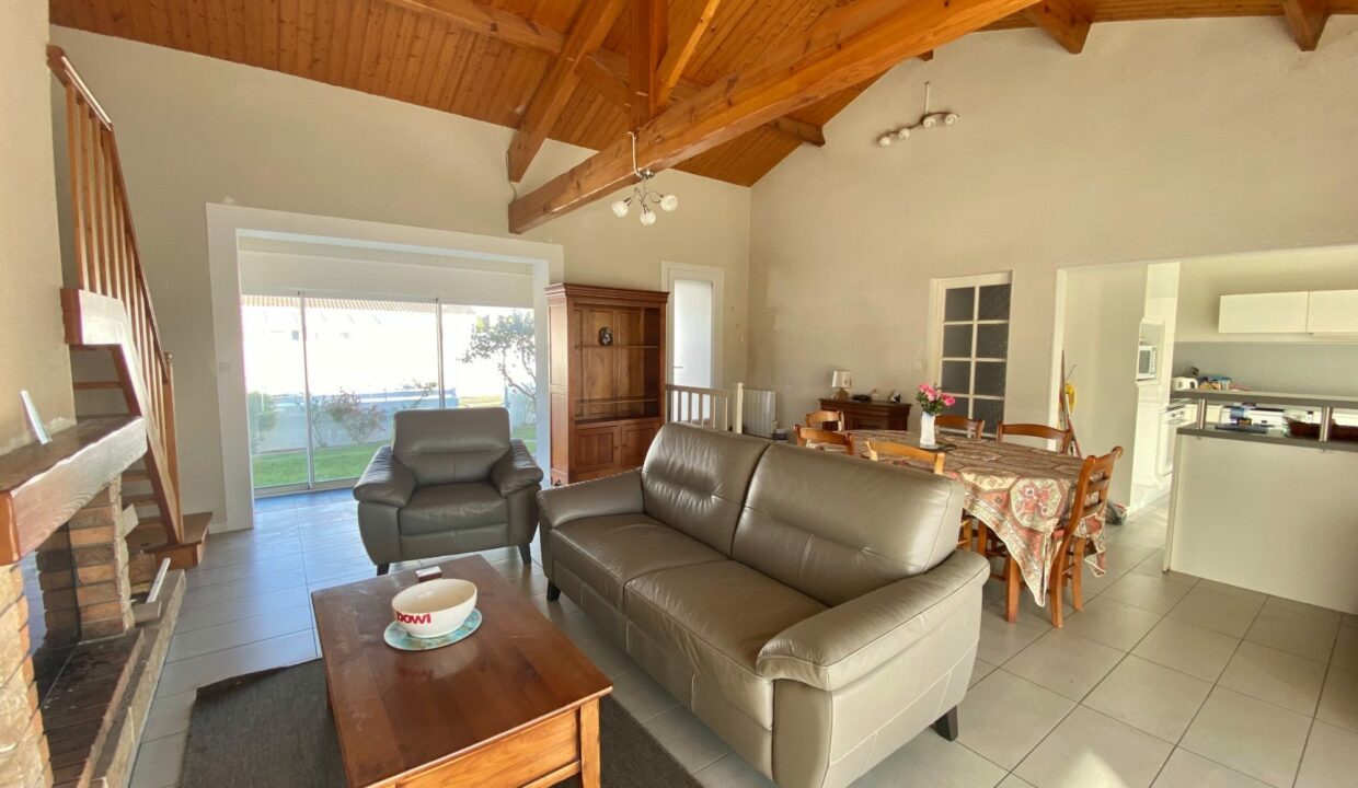 1769766701_VM2768_18_original