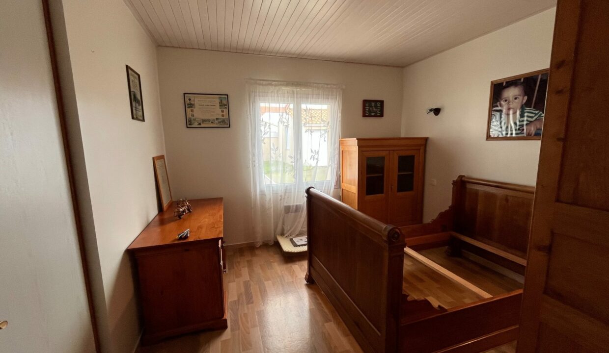 1769766715_VM2776_12_original