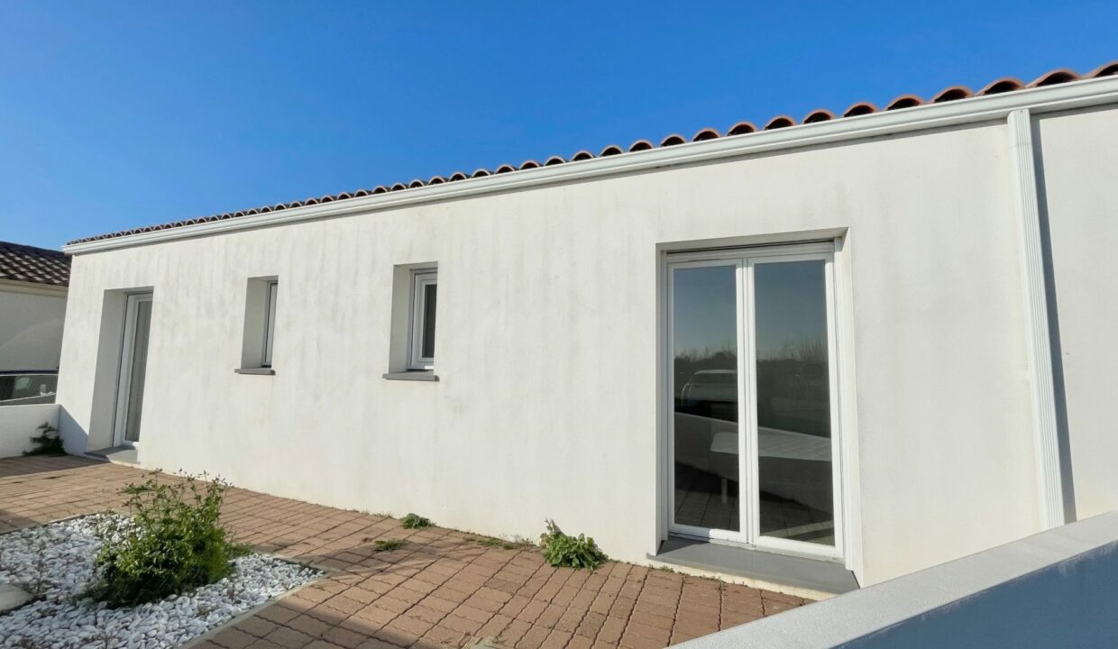 1769766736_VM2790_12_original