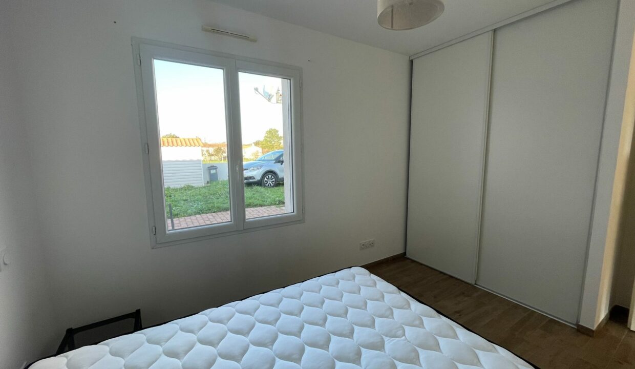 1769766737_VM2790_16_original