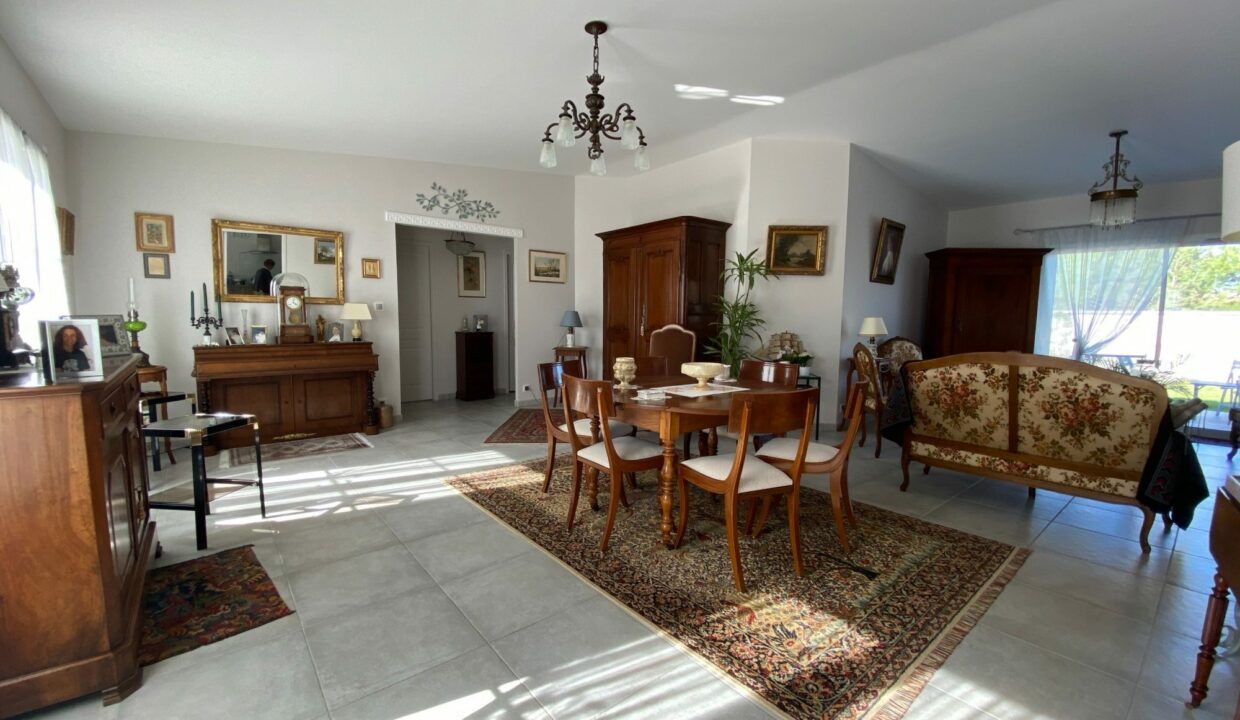 1769774752_VM3606_13_original