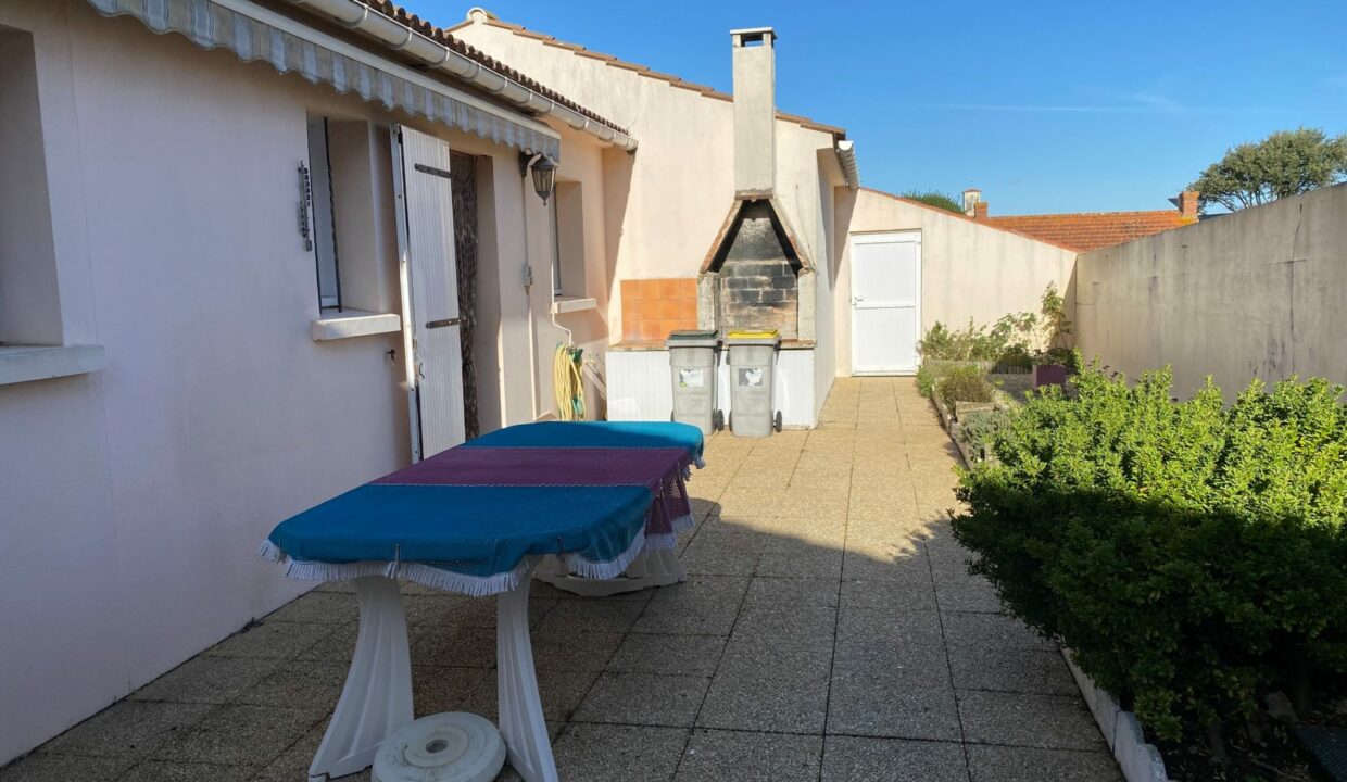 1769774820_VM3634_12_original