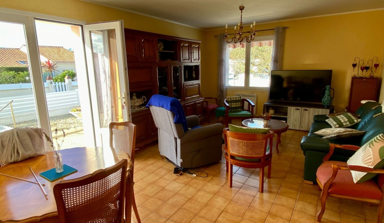 1769774821_VM3634_14_original