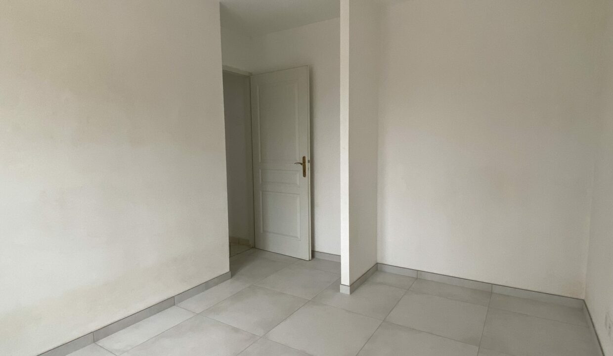 1770455115_VM3645_5_original