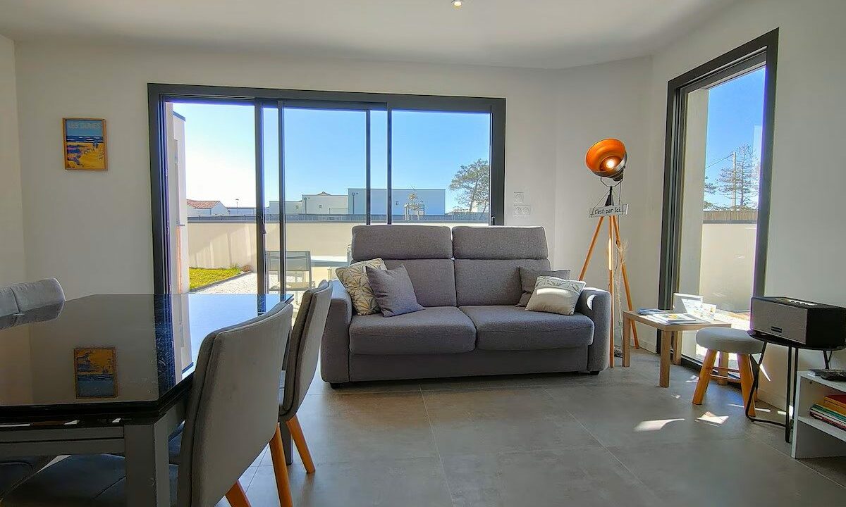 1770893851_VM3656_7_original