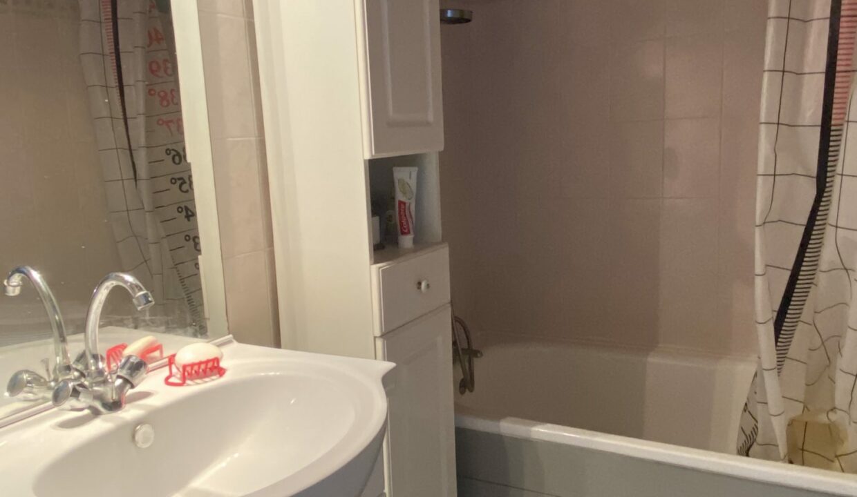 1771517721_VM3647_5_original