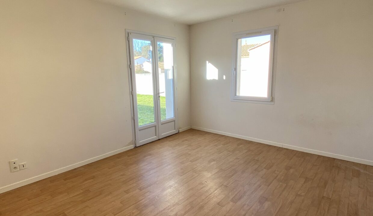 1771949440_VM3662_4_original