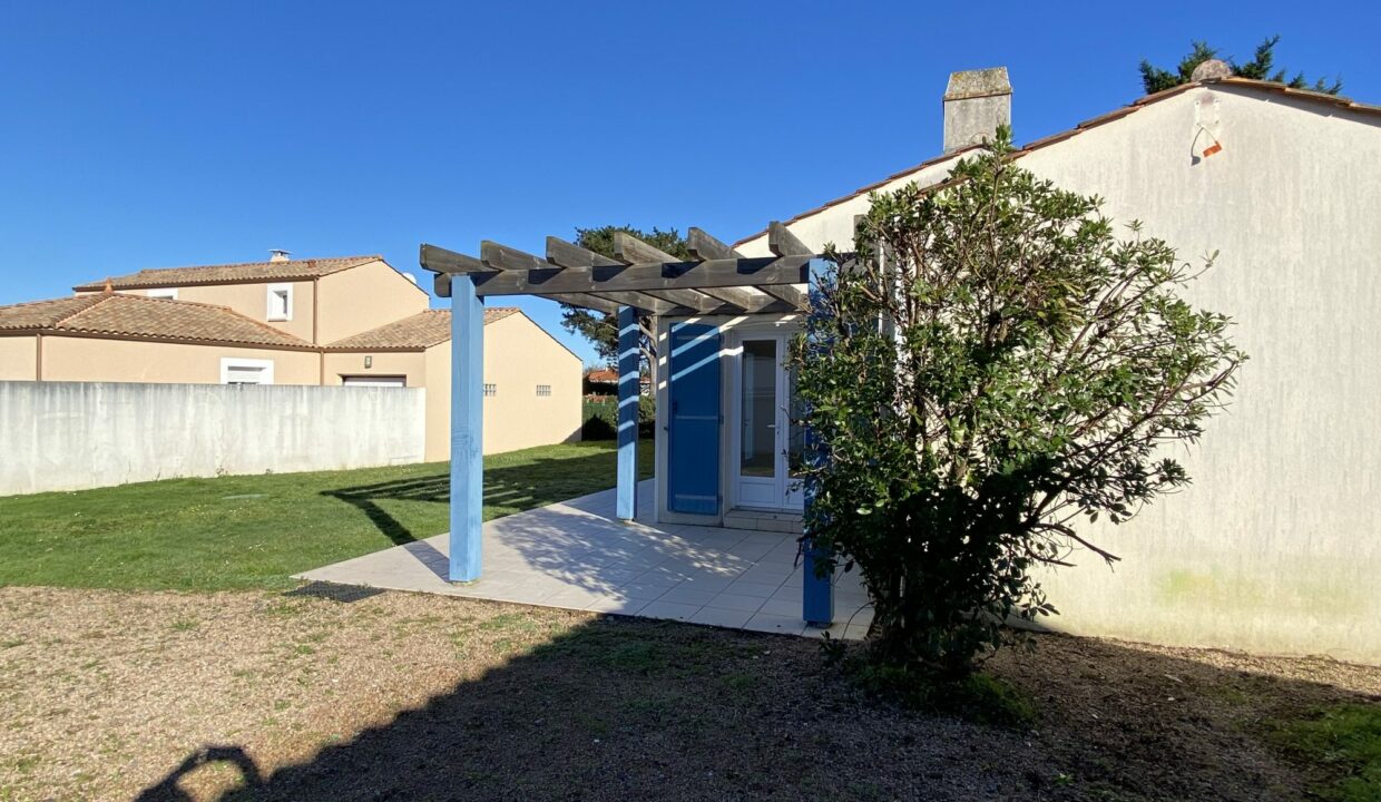 1771949445_VM3662_9_original