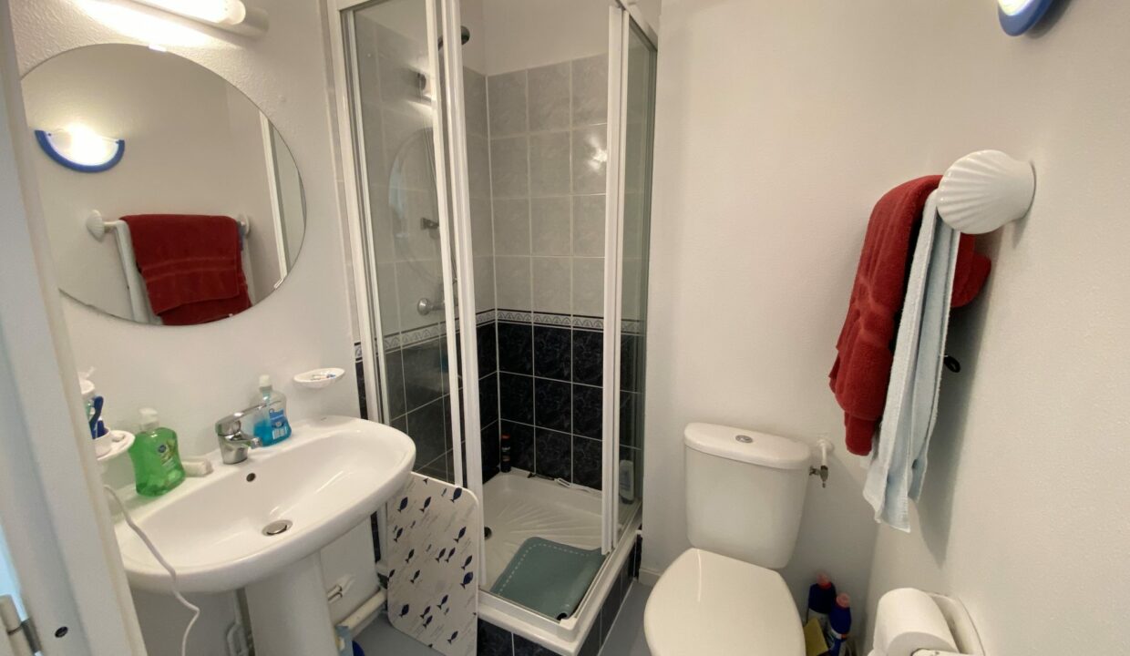 1772103588_VM3664_8_original