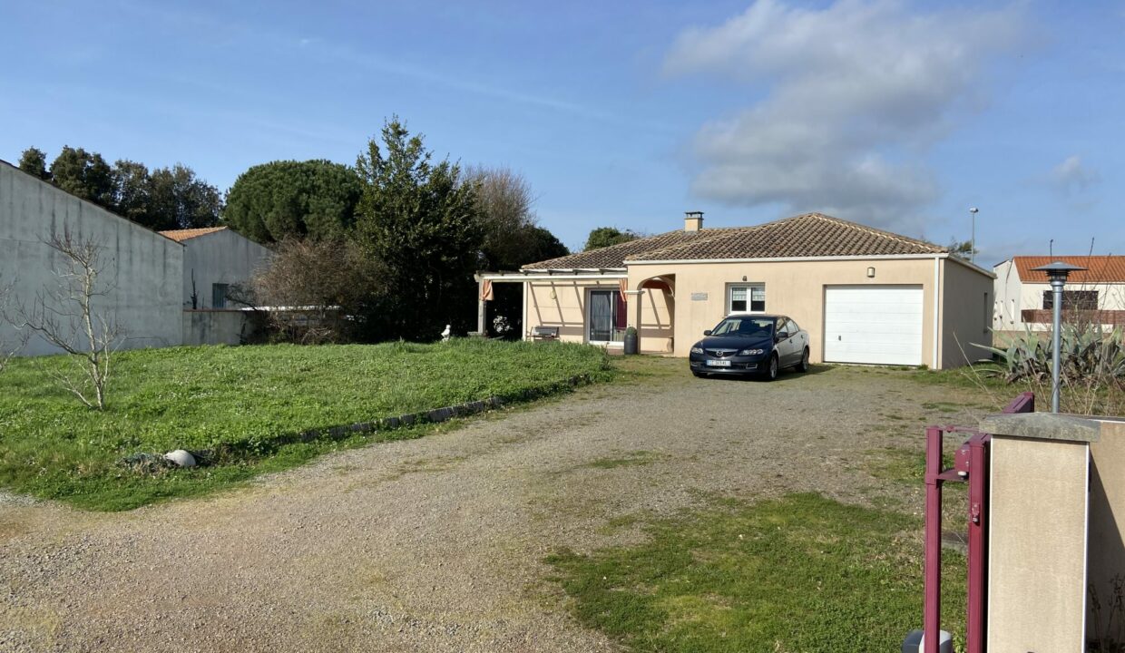 1772119647_VM3666_17_original