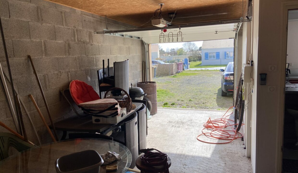 1772119798_VM3666_18_original