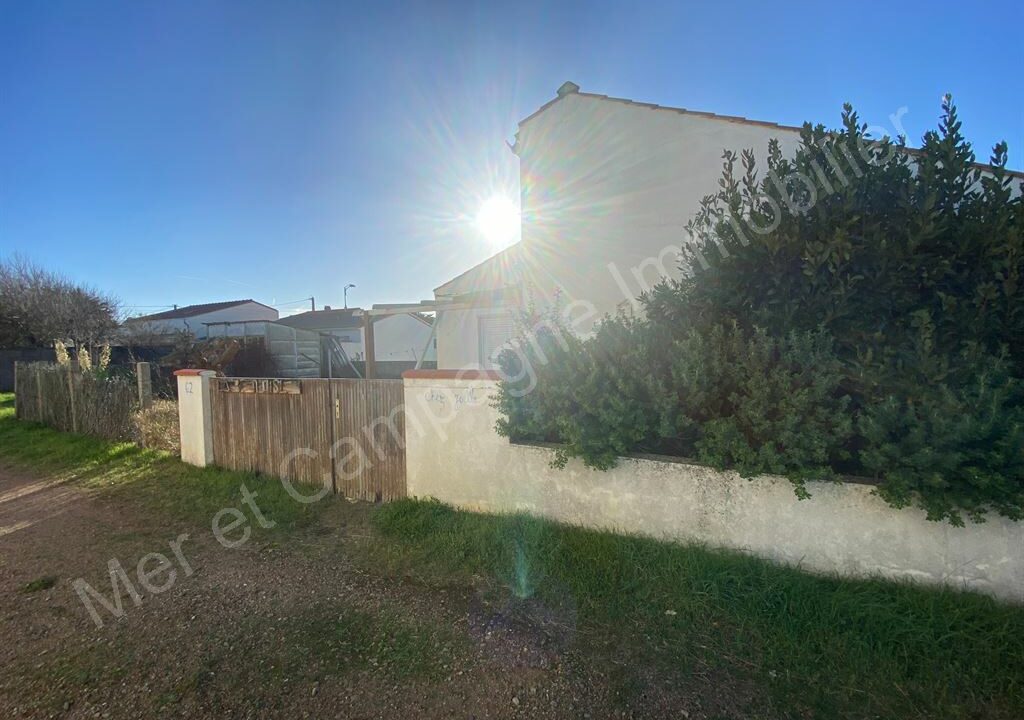 ND1-1216_S_PXWsGvlhYQ9ejd9tqXNA