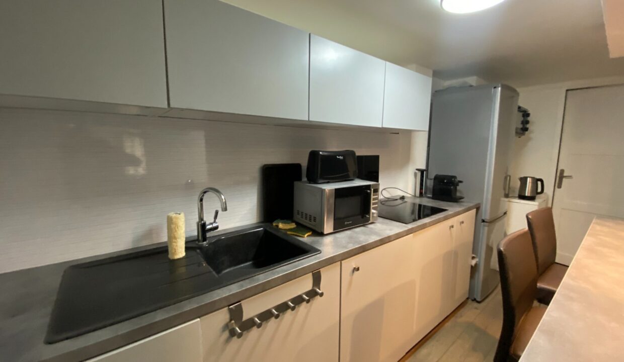 1769766528_VA2196_17_original