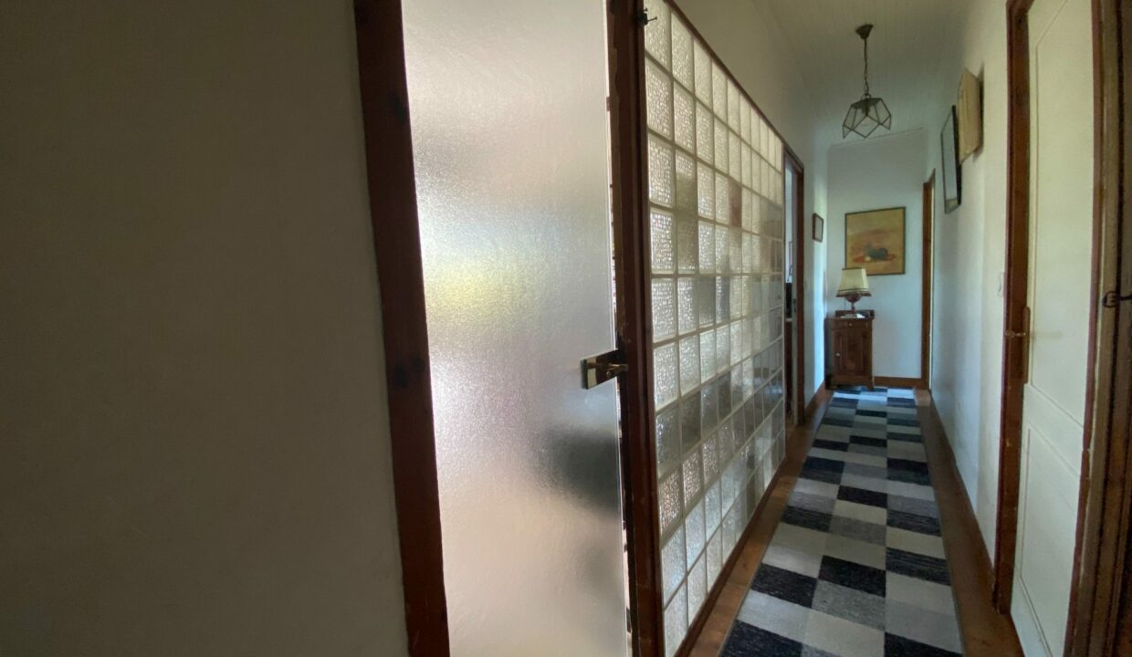 1769766599_VM2724_18_original