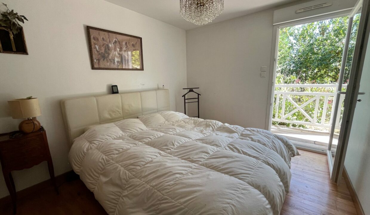 1769766610_VM2730_14_original