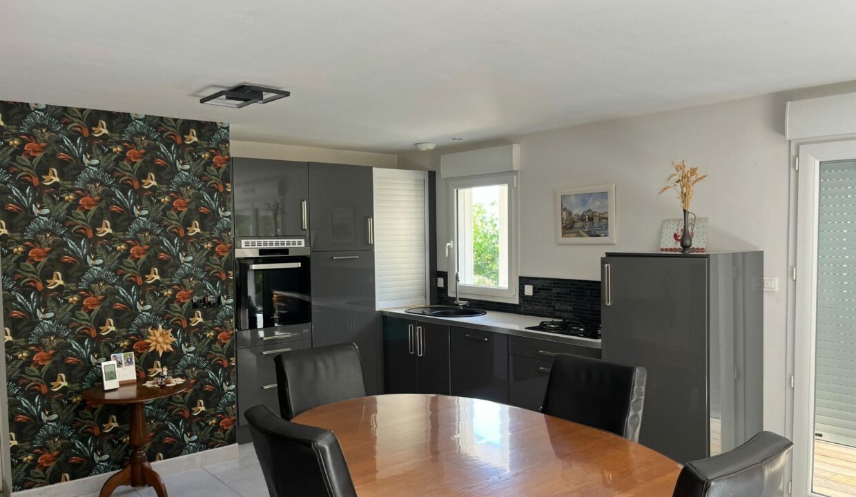 1769766611_VM2730_20_original